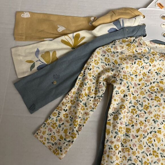 Carter’s Sz 12 Mo Baby 4-Pack Long-Sleeve One Piece Bodysuits Brand New - Picture 2 of 11